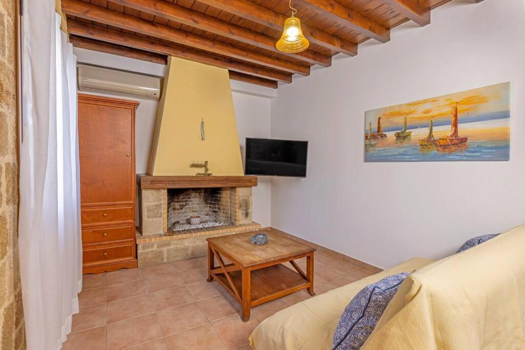 Margaritis Luxury Medieval House Rhodes City Extérieur photo