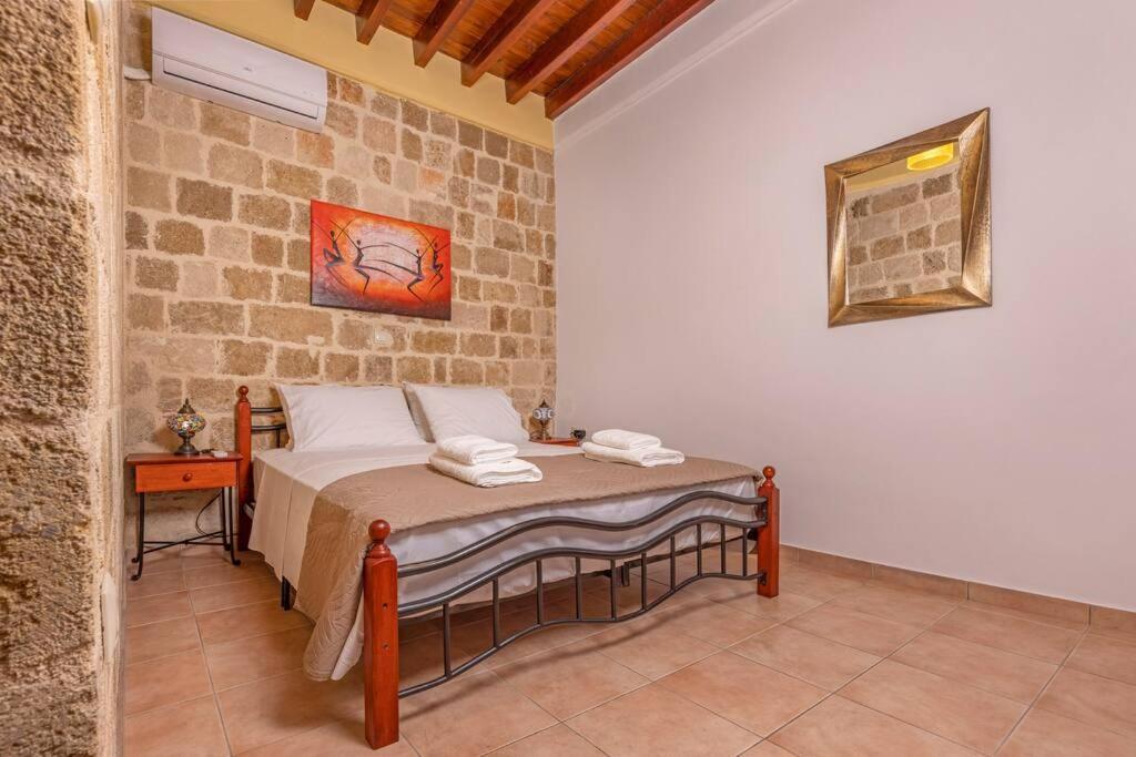 Margaritis Luxury Medieval House Rhodes City Extérieur photo